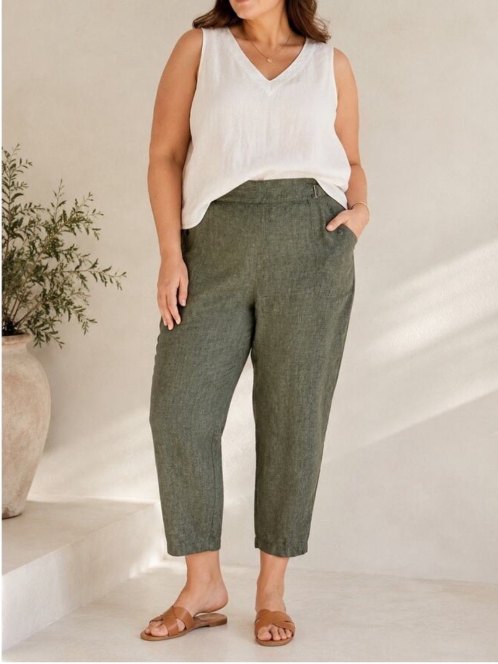 Athleta Voyager Cropped Lightweight Linen Trousers-Aspen Olive Green-Women 14 - Picture 1 of 7